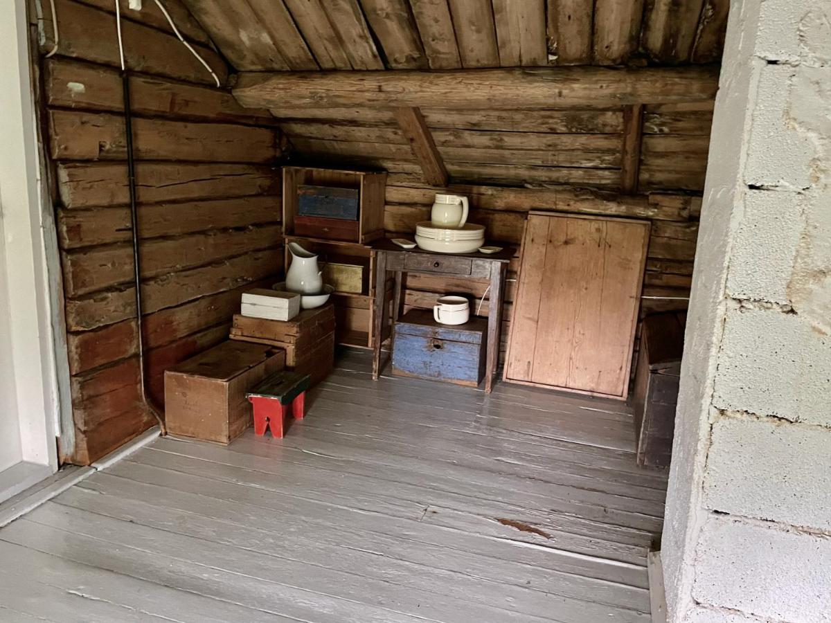 Grandmothers Cosy Farmhouse Fredvang 外观 照片