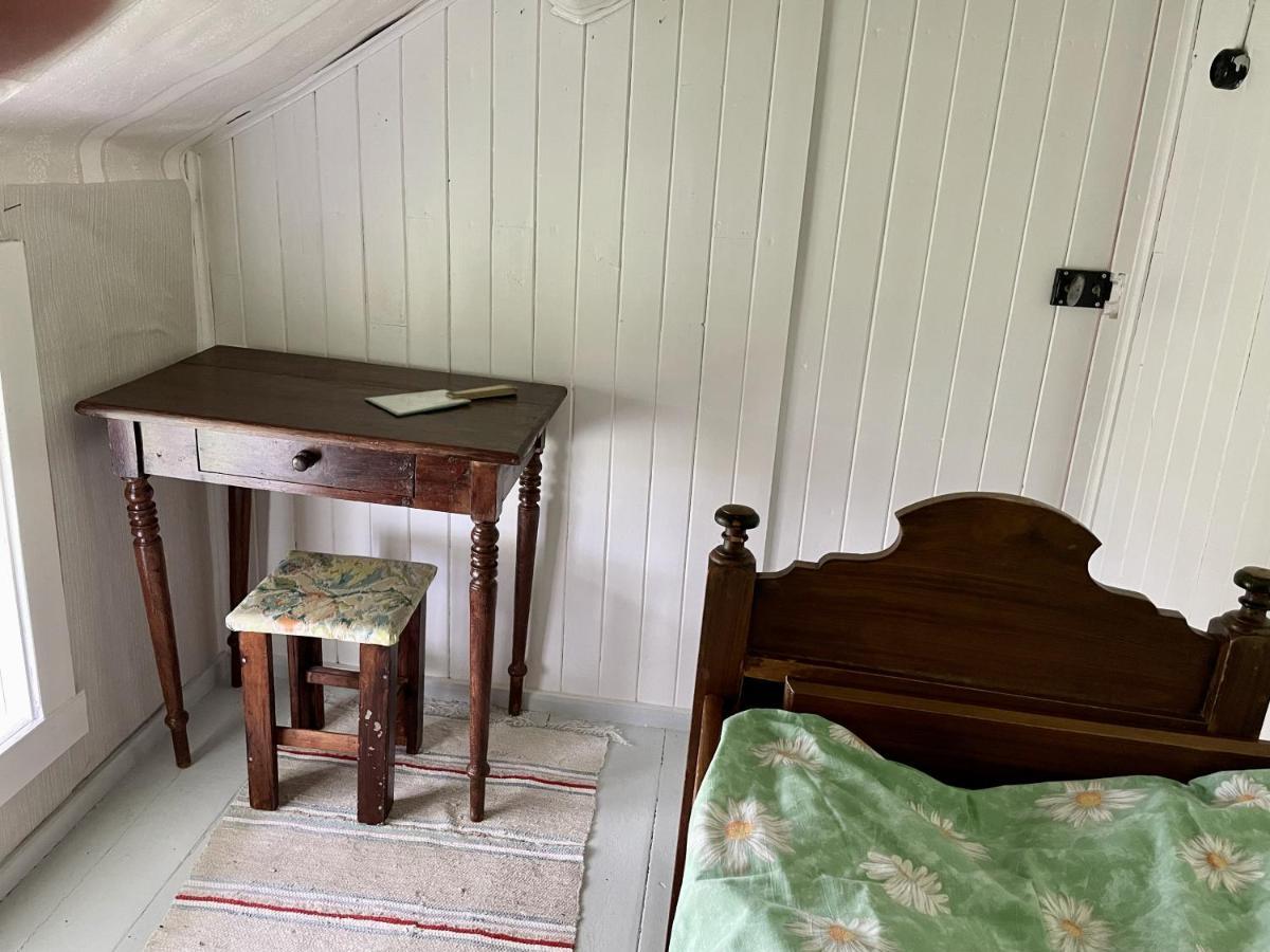 Grandmothers Cosy Farmhouse Fredvang 外观 照片