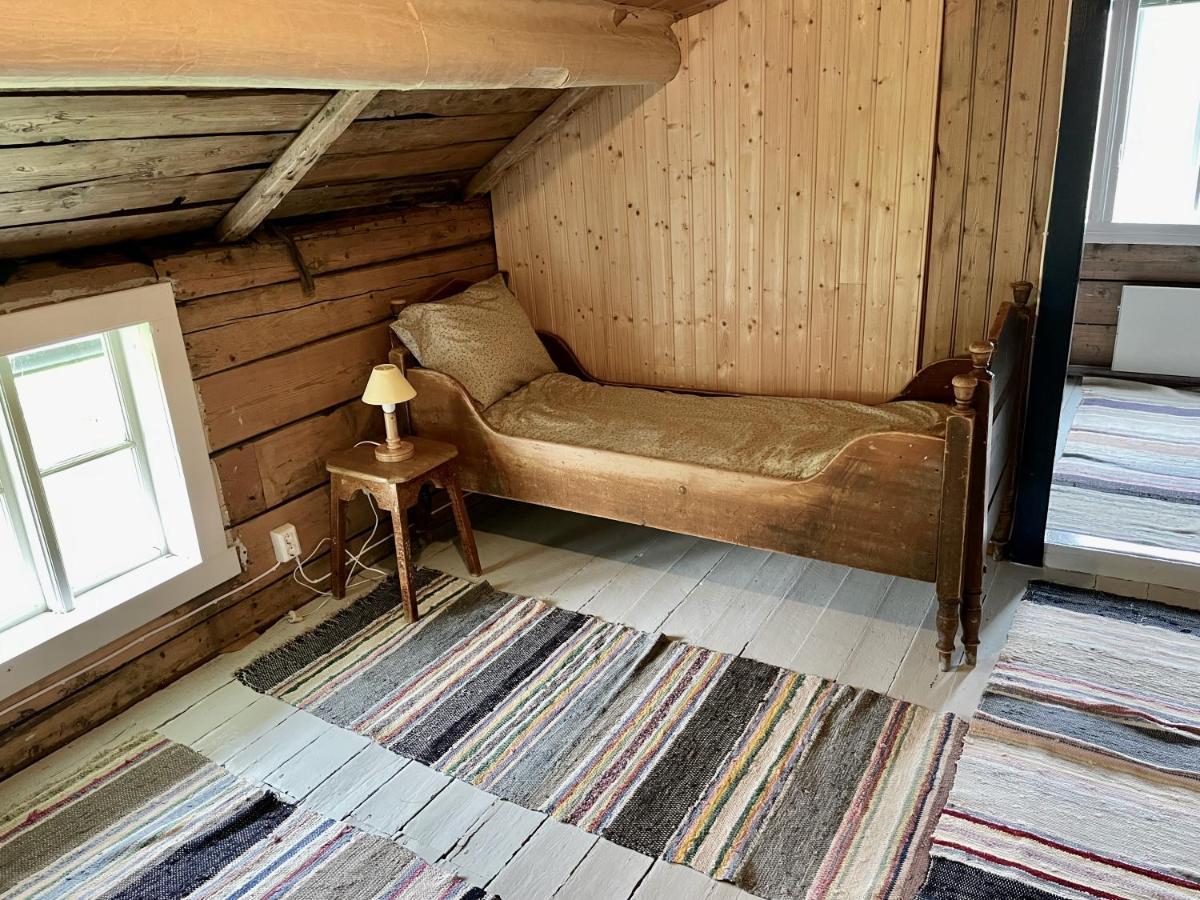 Grandmothers Cosy Farmhouse Fredvang 外观 照片